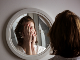 Encarando Nós Mesmos • Facing Ourselves